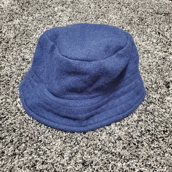 Eddie Bauer Bucket Hat - Picture 2 of 5